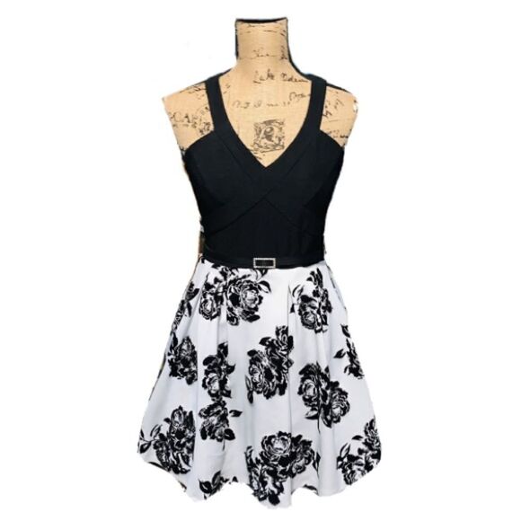 Crystal Doll floral formal dress size 9 - Picture 1 of 3